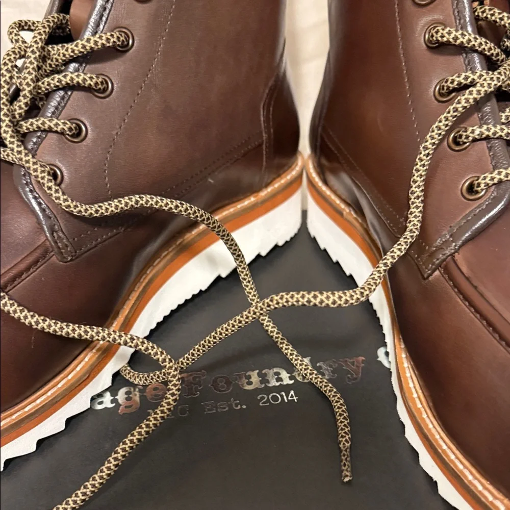 New in Box Vintage Foundry Men's Jimara Boots